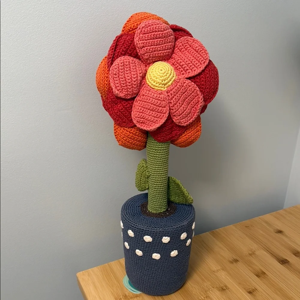 Pebble Handmade Large Crochet Flower Pot - Red and Orange NEW with tag